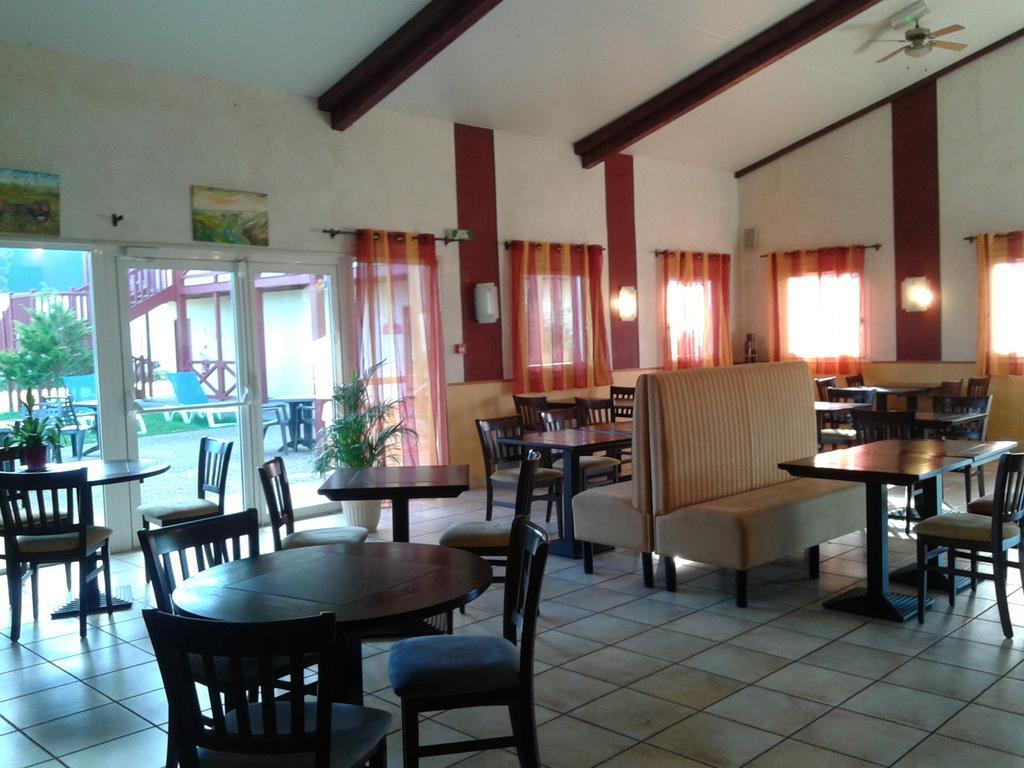 Couett'Hotel Oloron Sainte Marie المظهر الخارجي الصورة