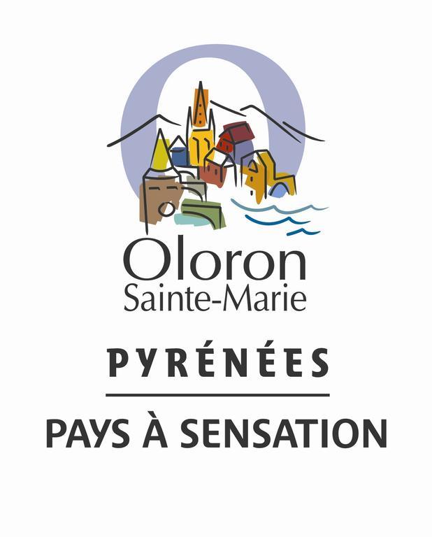 Couett'Hotel Oloron Sainte Marie المظهر الخارجي الصورة