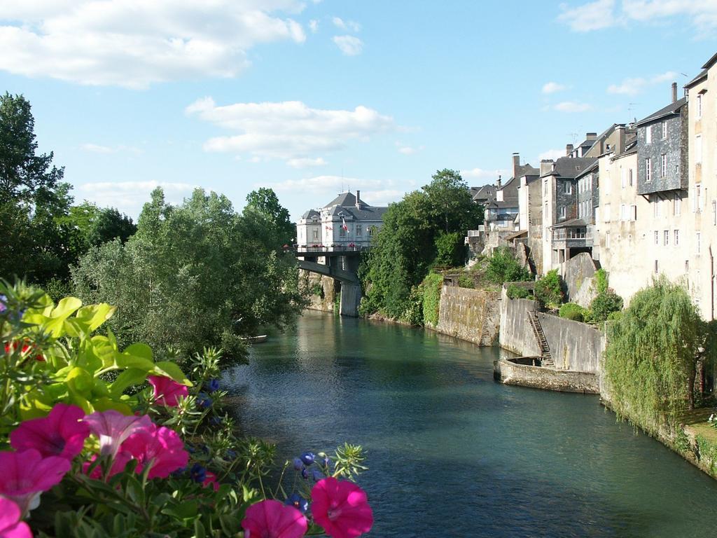 Couett'Hotel Oloron Sainte Marie المظهر الخارجي الصورة