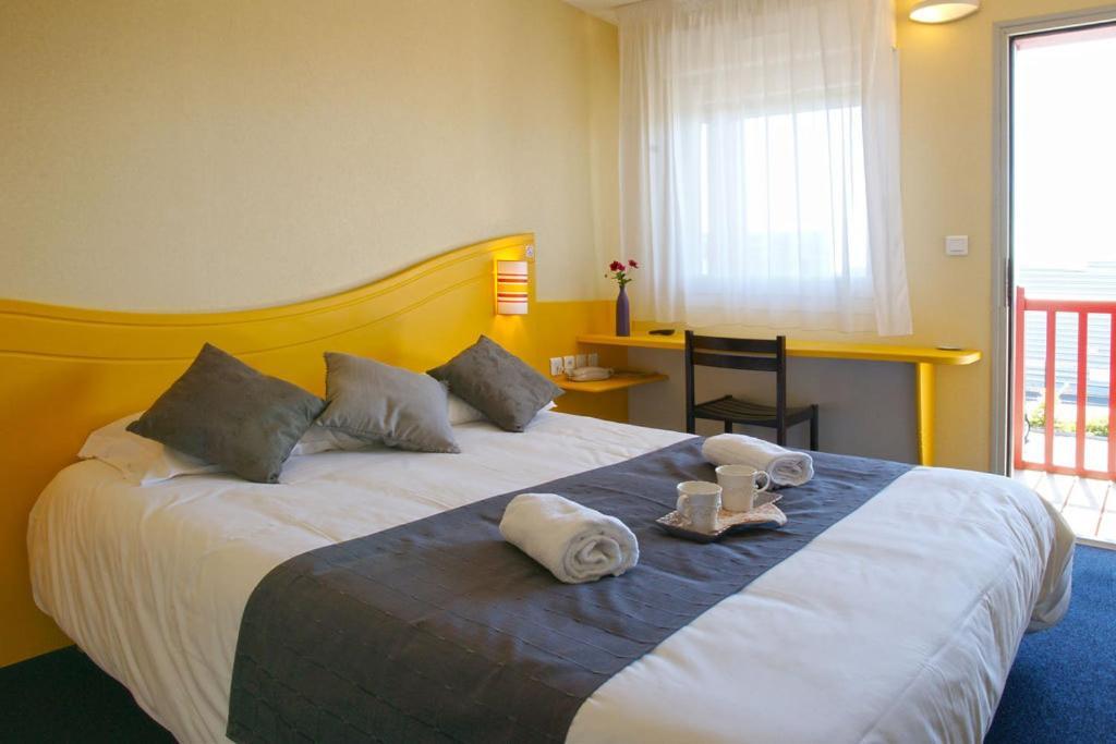 Couett'Hotel Oloron Sainte Marie المظهر الخارجي الصورة