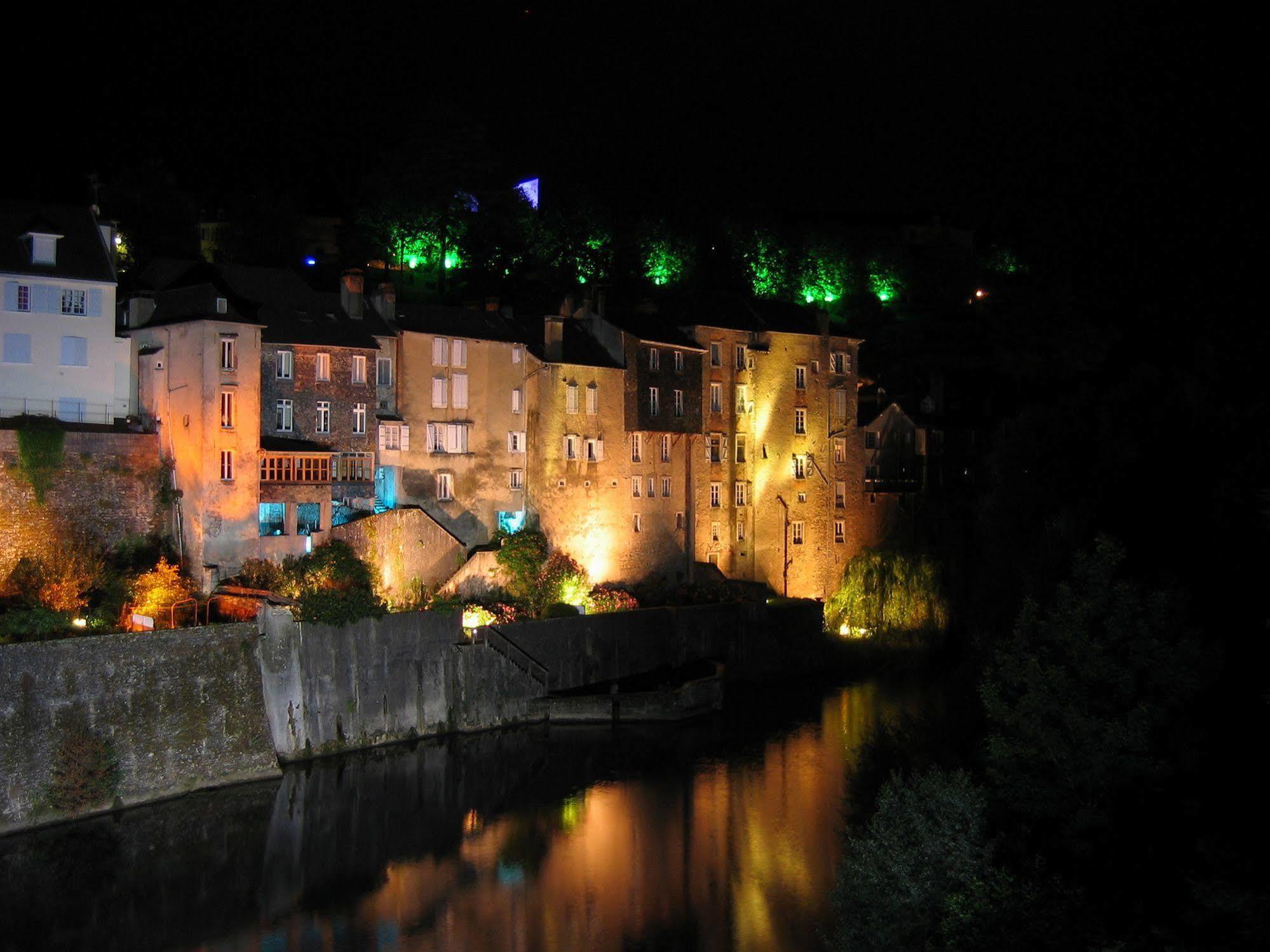 Couett'Hotel Oloron Sainte Marie المظهر الخارجي الصورة